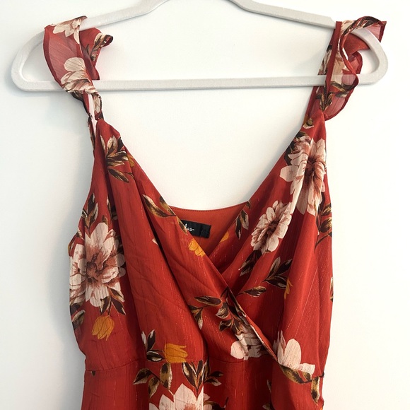 New: Floral maxi dress with ruffles. - Picture 2 of 3